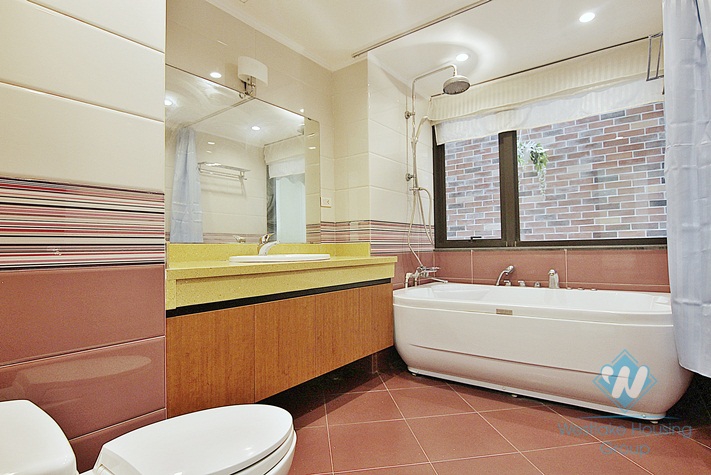 Good-quality nice spacious apartment for rent in Yen Phu village 
