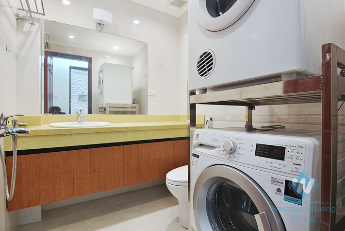 Good-quality nice spacious apartment for rent in Yen Phu village 