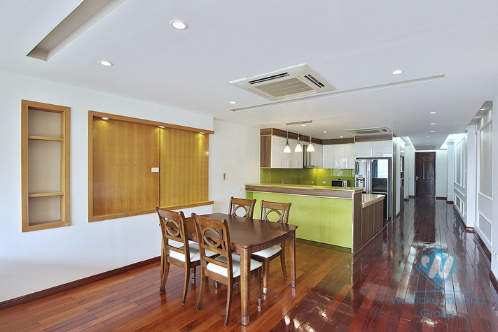 Good-quality nice spacious apartment for rent in Yen Phu village 