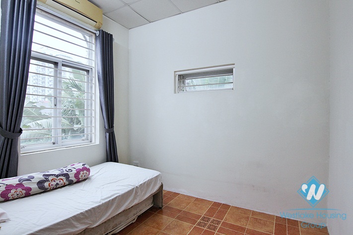 A good deal for 3 bedroom  house in Xuan dieu, Tay ho, Ha noi