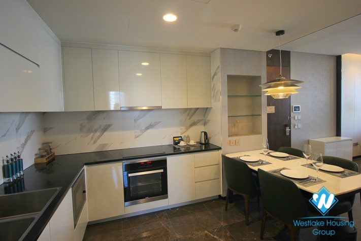 A Luxury High-End 3 bedrooms apartment for rent on Doi Can