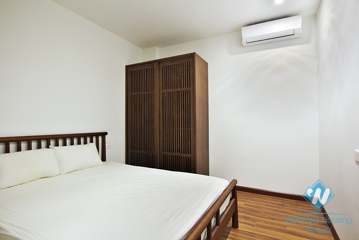 A beautiful 2 bedroom apartment with high quality furnitures in Dang thai mai, Tay ho, Ha noi