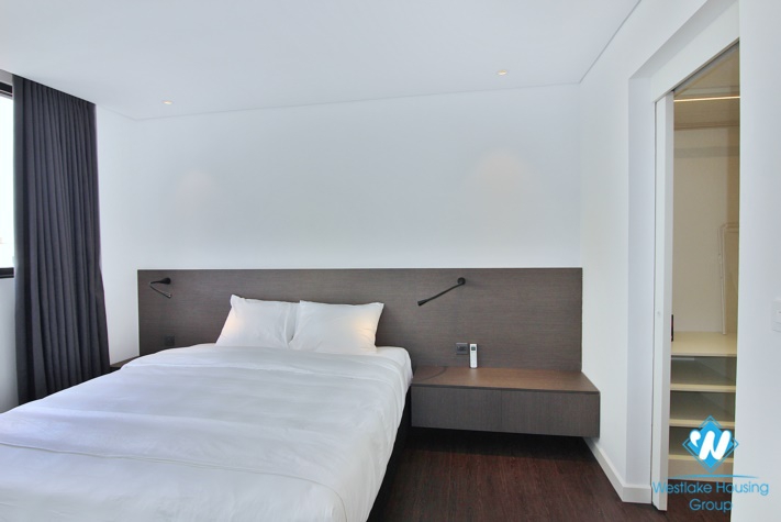 Newly- high end 3 bedroom apartment for rent in Tay Ho