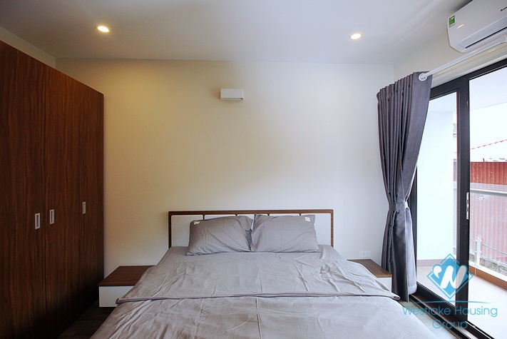 A good deal for spacious 1 bedroom apartment in Nhat chieu, Tay ho