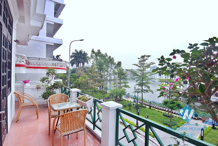 A nice 4 bedroom house next to the lake in Tay ho, Ha noi