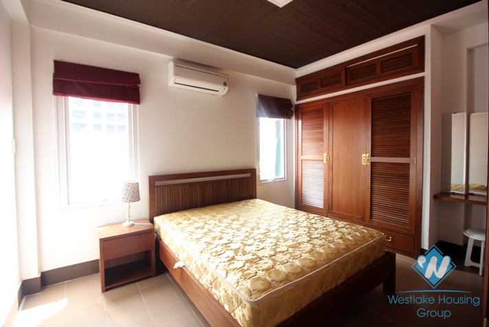 A cheap and spacious 1 bedroom apartment in Tay ho, Ha noi