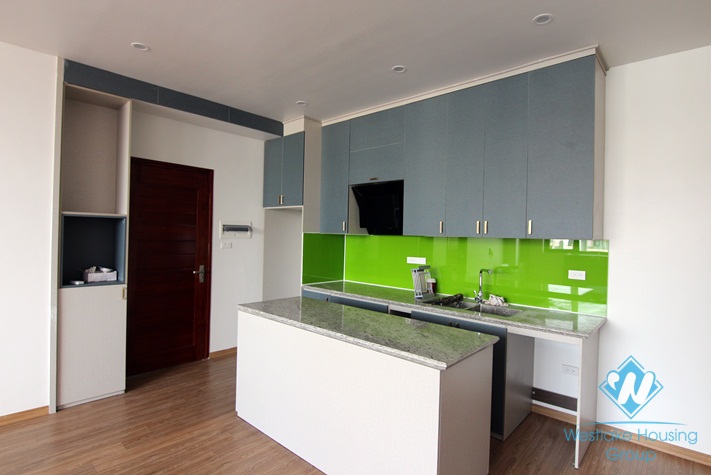 A brand new and spacious 3 bedroom apartment for rent in Tay ho, Ha noi