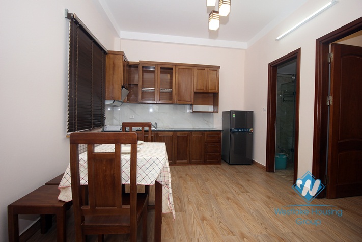 Spacious studio apartment with a small balcony on Hoang Hoa Tham Str, Ba Dinh