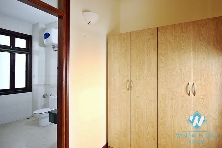 Lake view house with 5 bedrooms in Tay Ho