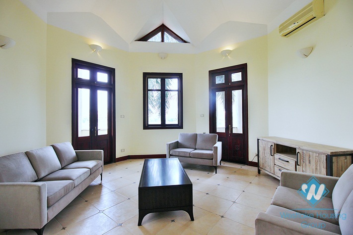 Lake view house with 5 bedrooms in Tay Ho