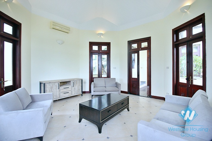 Lake view house with 5 bedrooms in Tay Ho