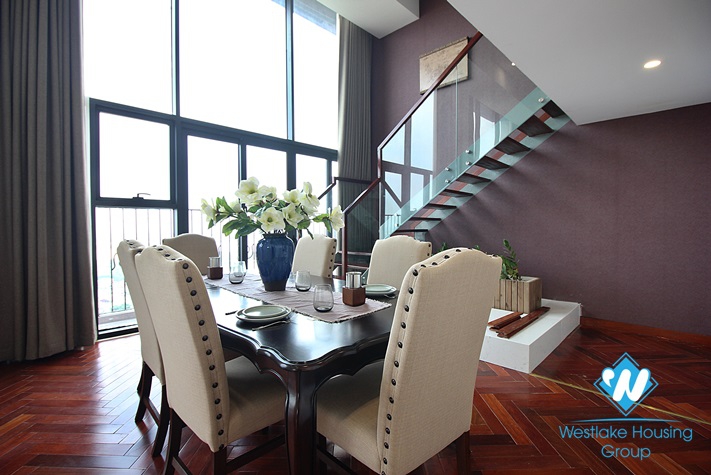 A splendid 3 bedroom apartment for rent on Pentstudio, Lac Long Quan street