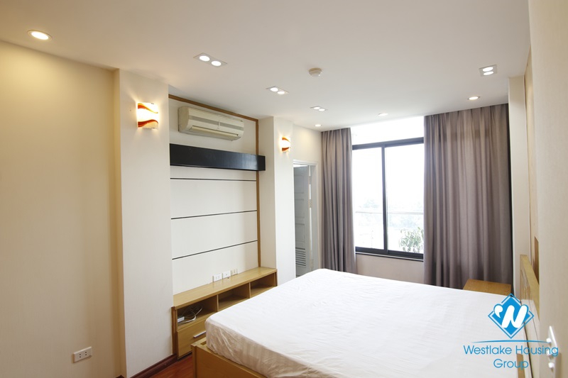 Bright 2-bedroom apartment with beautiful lakeview for rent on Kim Ma