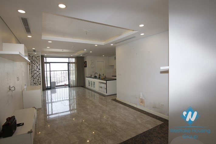 Brand new three bedrooms apartment for rent in Platinum, Ba Dinh