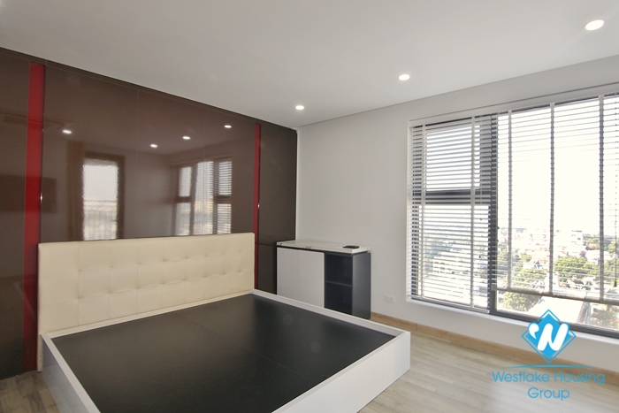 Bright and airy corner apartment for rent in D'. Le Roi Soleil, Xuan Dieu street