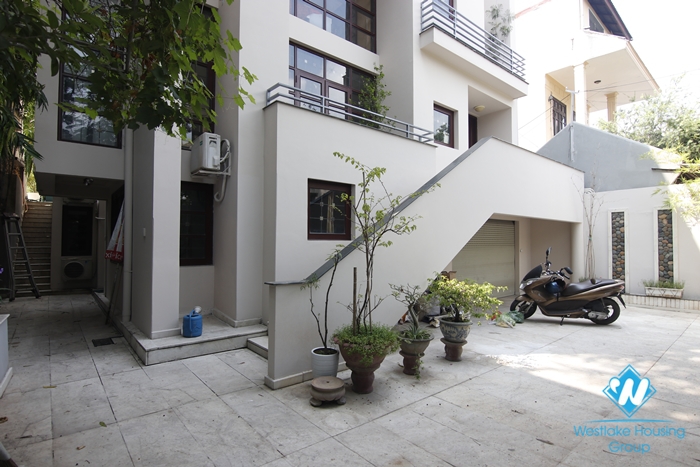 Large house worth renting near French international school, Ngoc Thuy Long Bien