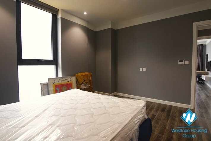 A fabulous brand- new 2 bedroom apartment for rent on Thuy Khue street