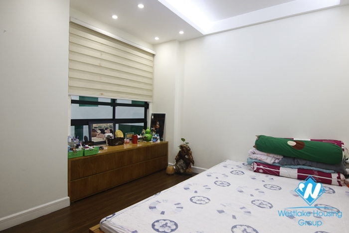 Four bedroom house for rent in the center of Hai Ba Trung district near Vincom Ba Trieu