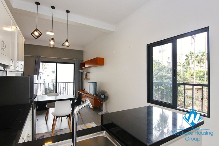 02 Bedroom apartment for rent in Ngoc Thuy, near Frech school, Long Bien DT.Ha Noi