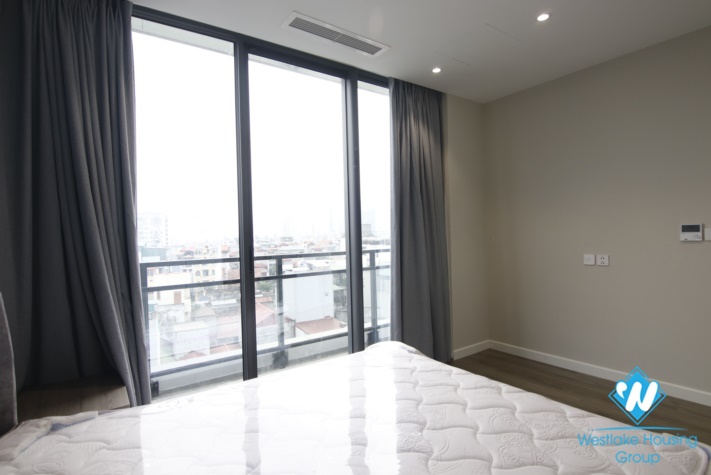 A Luxury High-End 1 bedrooms apartment for rent on Thuy Khue