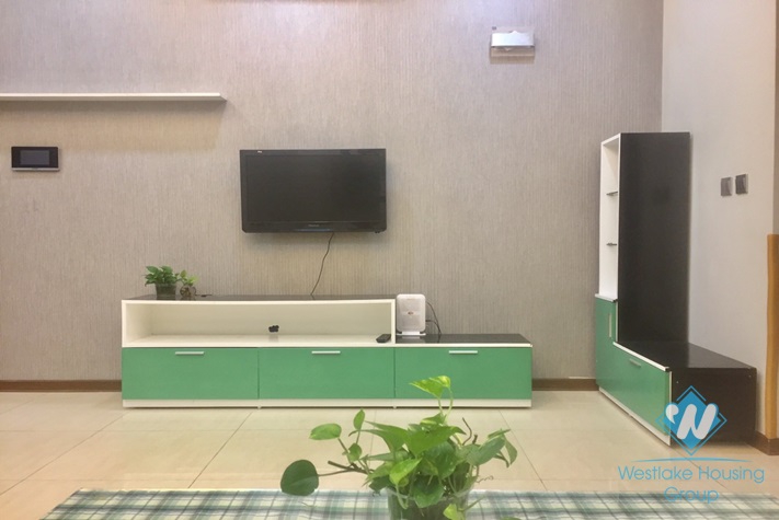 A nicely 2 bedrooms apartment for rent in Trang An complex, Cau Giay, Ha Noi