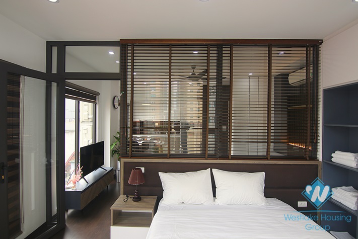 Morden one bedroom apartment for rent in Lieu Giai, Ba Dinh