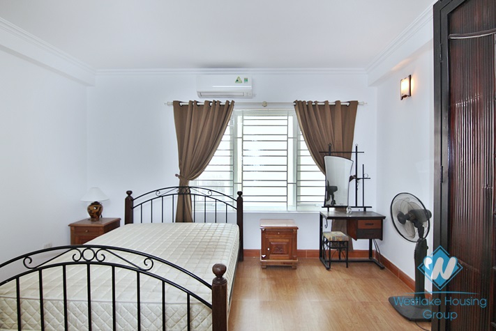 An affordable 3 bedrooms house for rent in Tay Ho area