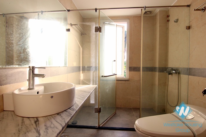 Duplex and lakeview apartment for rent in Nghi Tam village, Tay Ho.