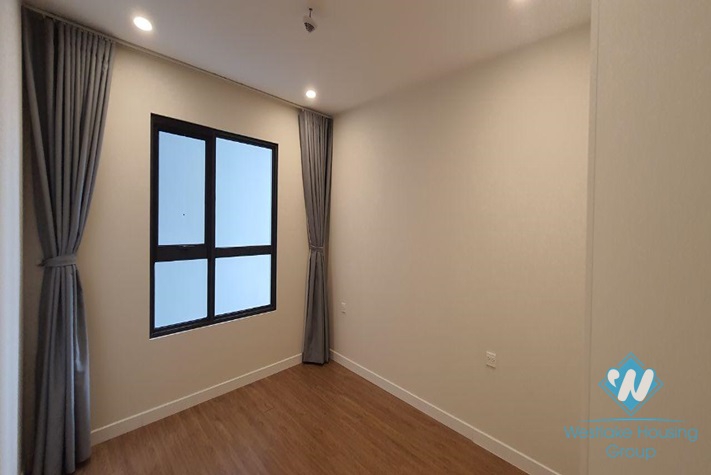 High floor three bedrooms apartment for rent in Kosmo Tay Ho
