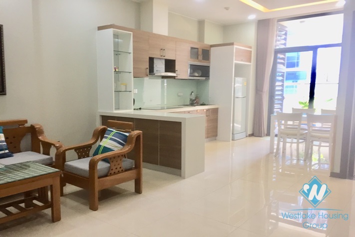 A nicely 2 bedrooms apartment for rent in Trang An complex, Cau Giay, Ha Noi