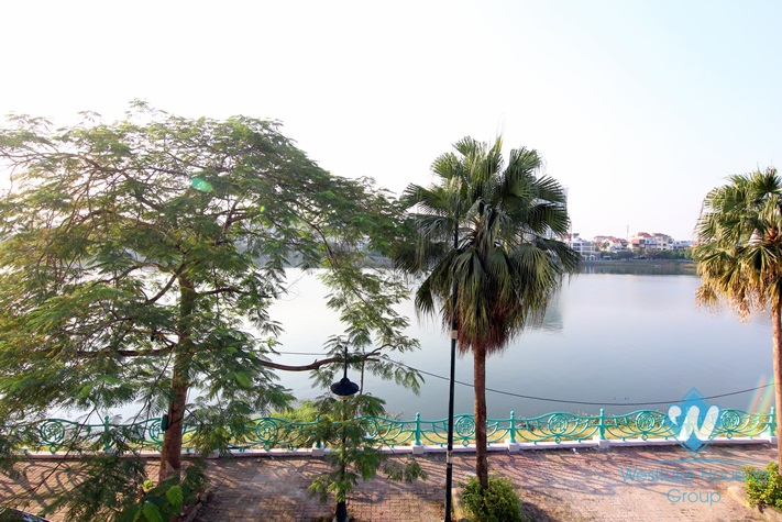 Duplex and lakeview apartment for rent in Nghi Tam village, Tay Ho.