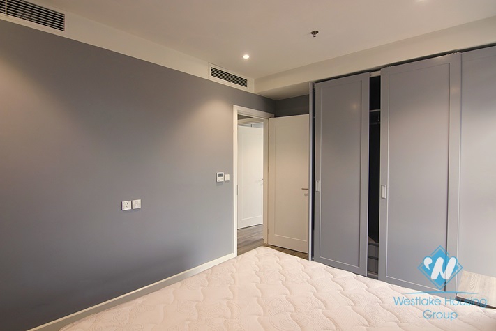 Brand new 3 bedrooms apartment for rent in Lexington building, Thuy Khue, Ba Dinh