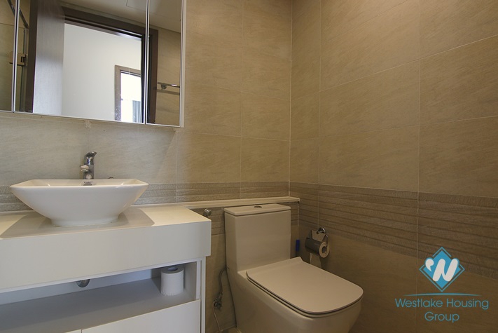 Bright and new two bedrooms apartment for rent in Vinhome Metropolis, Ba Dinh