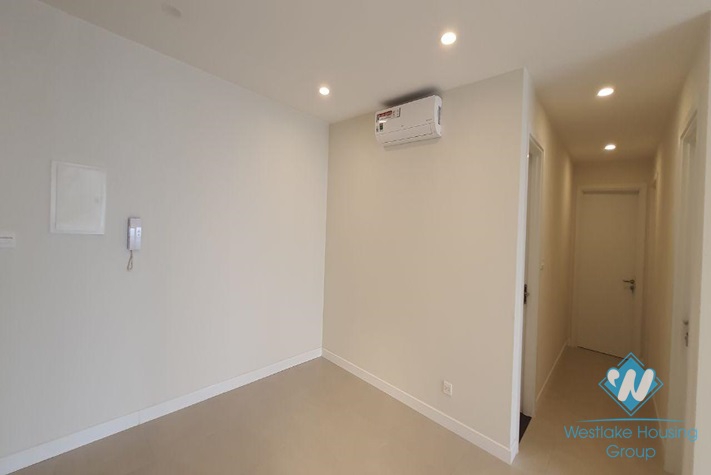 High floor three bedrooms apartment for rent in Kosmo Tay Ho