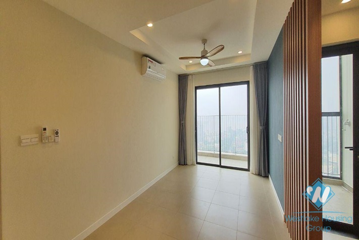 High floor three bedrooms apartment for rent in Kosmo Tay Ho