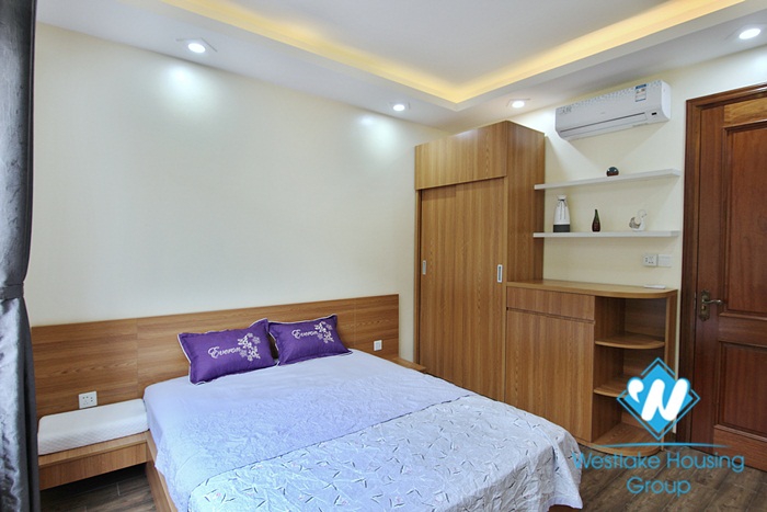 A good-priced 1 bedroom apartment for rent on Dang Thai Mai street