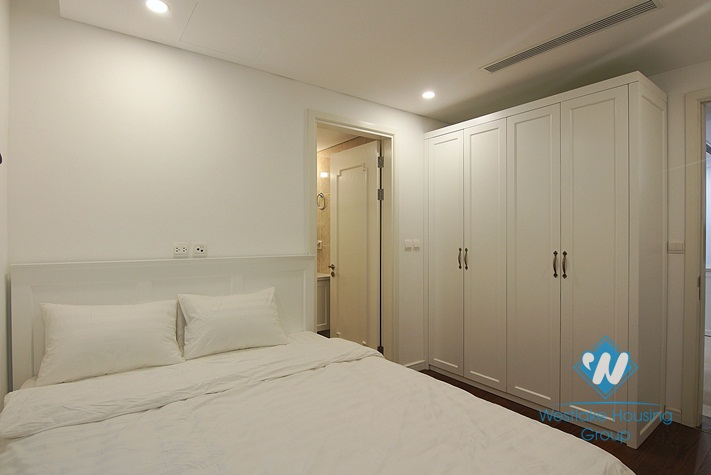 3 bedroom apartment for rent at D Le Roi Soleil Xuan Dieu Tay Ho Hanoi