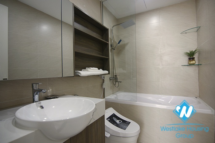 A bright, newly-built apartment for rent on Lieu Giai street