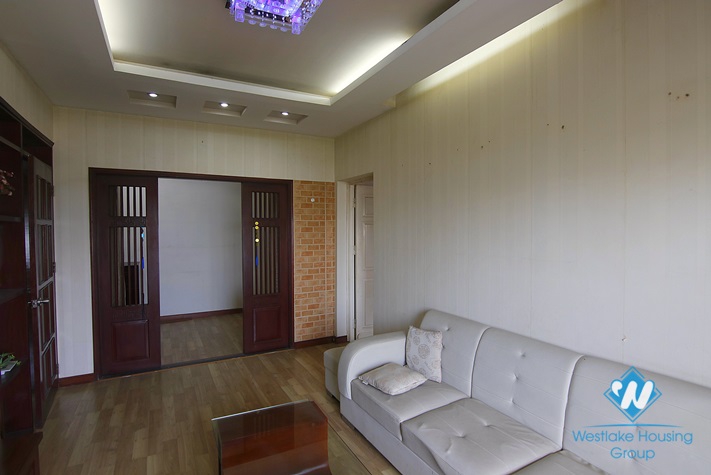 Three bedrooms apartment for rent in Vimeco, Pham Hung, Cau Giay