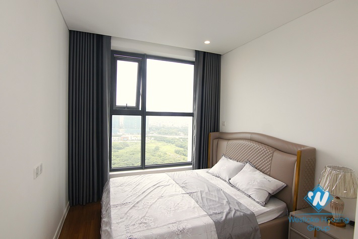 New and gorgeous 3 bedroom apartment for rent in My Dinh Peal
