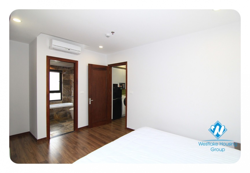 Modern 1-bedroom apartment on Dao Tan Str