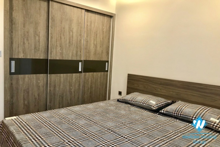  A Beautiful 1 bedroom Apartment in M1- Vinhome Metropolis for rent