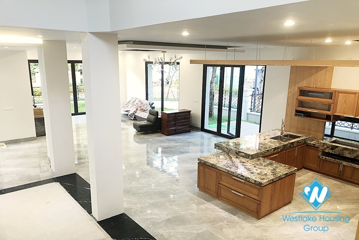 An amazing massive villa for rent in StarLake Compound