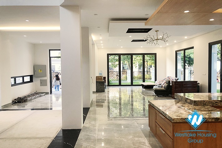 An amazing massive villa for rent in StarLake Compound
