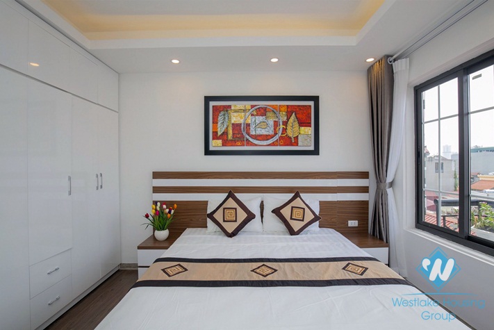 Brand new and bright 1 bedroom apartment for rent in Dao tan, Ba dinh