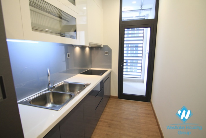 A Bright Spacious and High Quality 3 bedroom  for rent in Vinhome Metropolis 