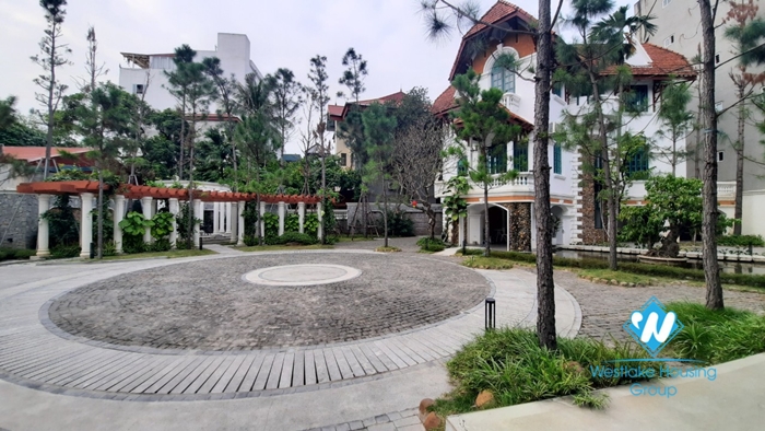 House for rent suitable for office and restaurant in Gia Lam district