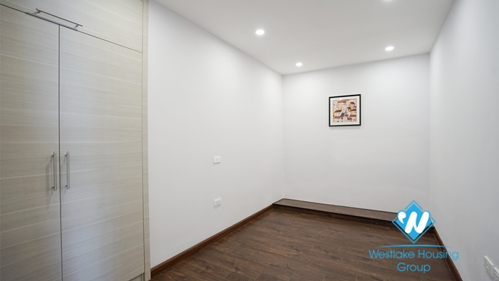 Fully furnished 2-bedroom apartment for rent in D '. Le Roi Soleil, Tay Ho, Hanoi