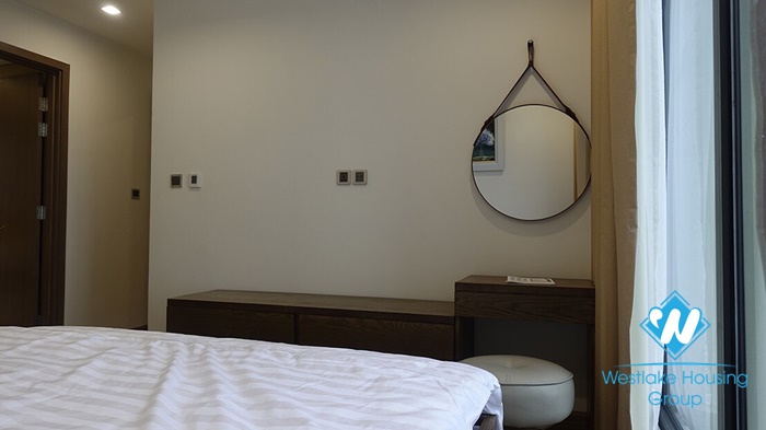 A nicely one bedroom apartment for lease in Vinhome Metropolis, Lieu Giai, Ba Dinh