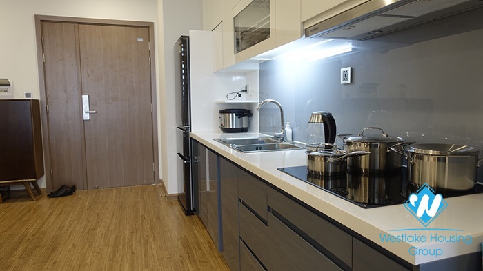 A nicely one bedroom apartment for lease in Vinhome Metropolis, Lieu Giai, Ba Dinh